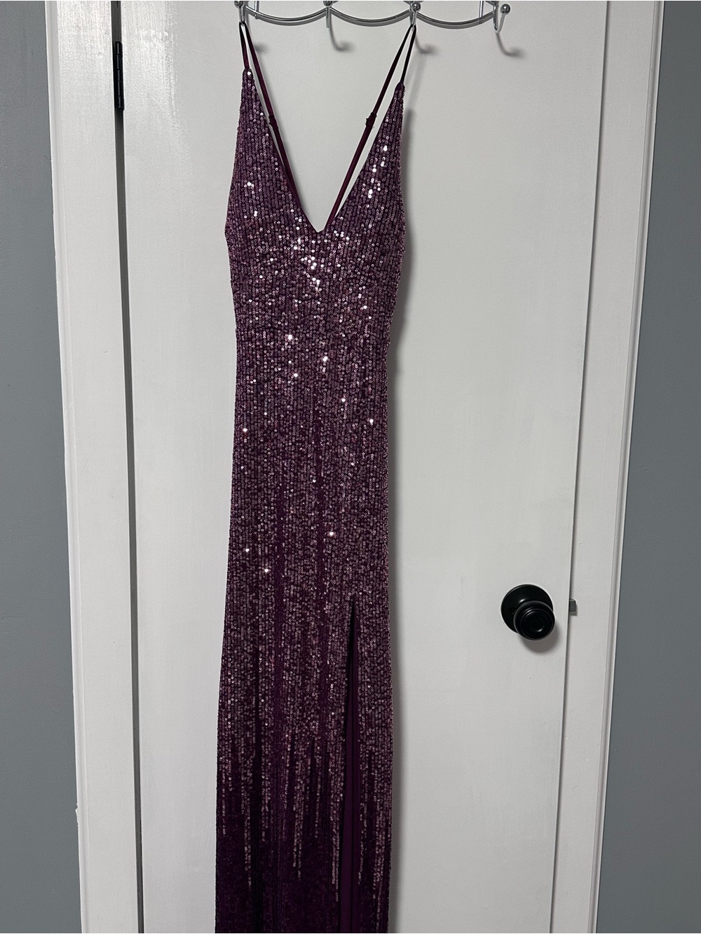 Sparkling Plum Sequin V-Neck Spaghetti Strap Prom Dress